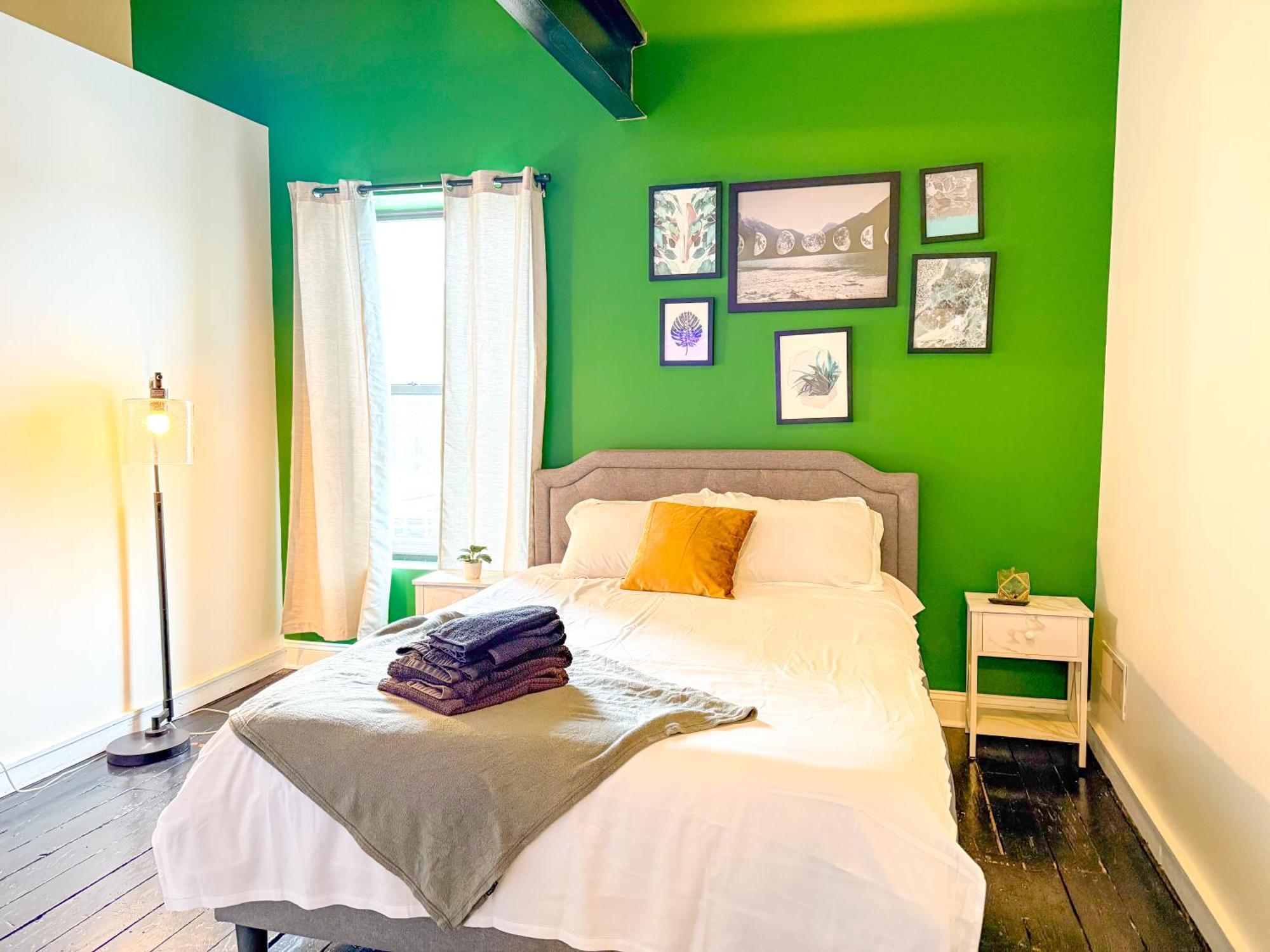 Luxury 5br South Loop With Pool Table And Optional Parking Near Mccormick Place, Field Museum And Soldier Field Apartment *