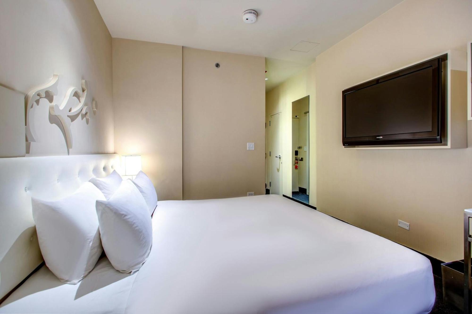 The Midland Hotel, Chicago, A Tribute Portfolio 4* Chicago