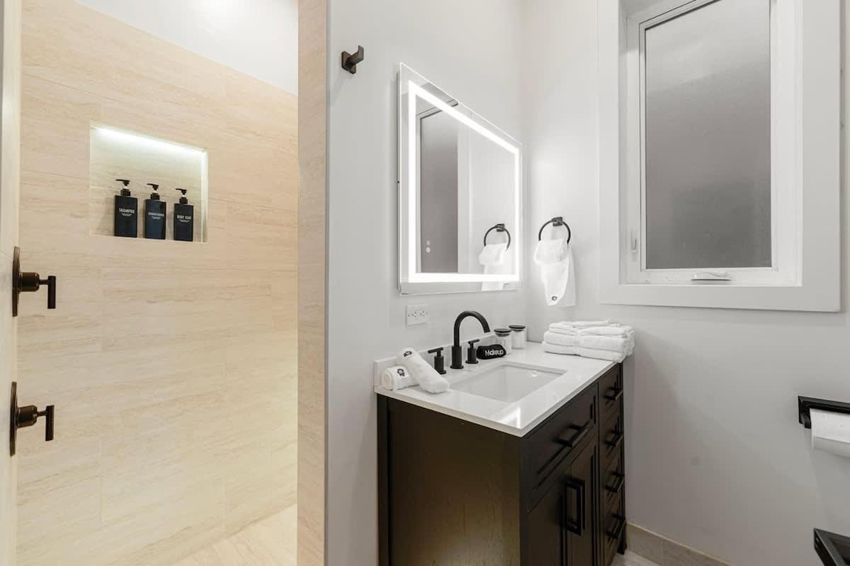 Apartment Luxury 2br In Wicker Park Chicago