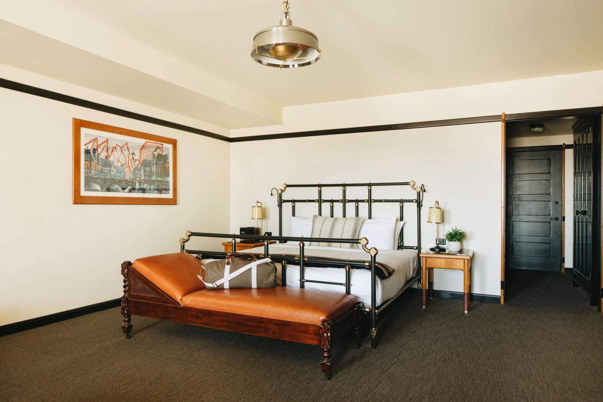 Athletic Association, Part Of Hyatt 4*
