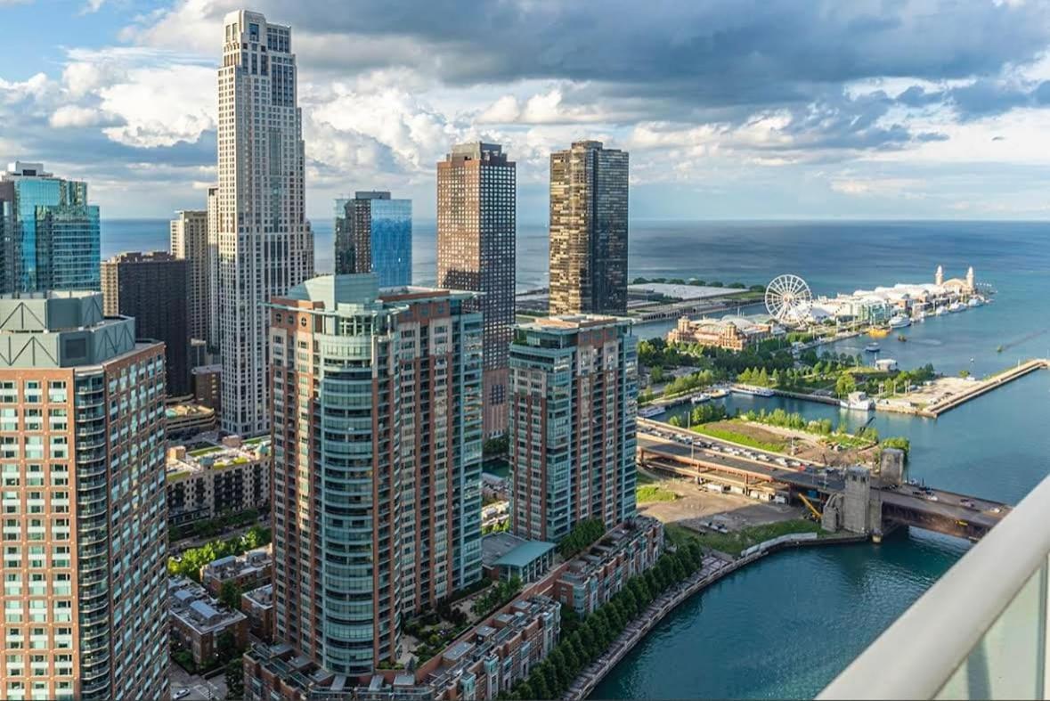The View In America Apartment *