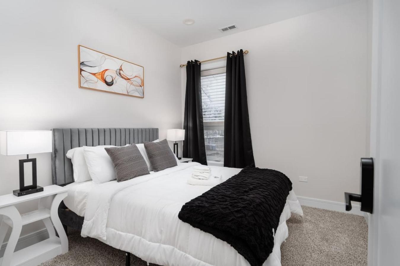 Affordable Private 2 - Shared Chicago