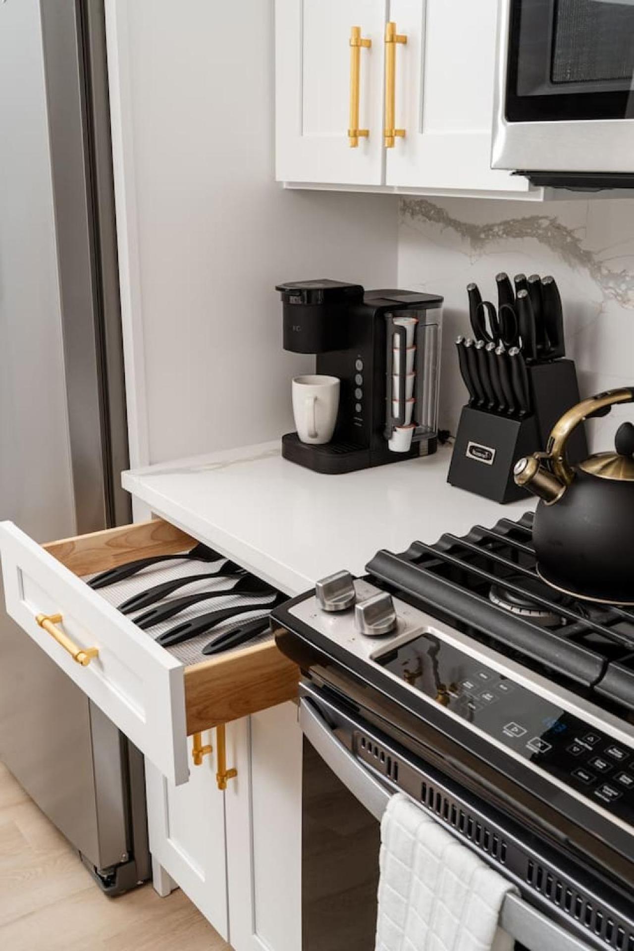 Affordable Private - Shared Apartment