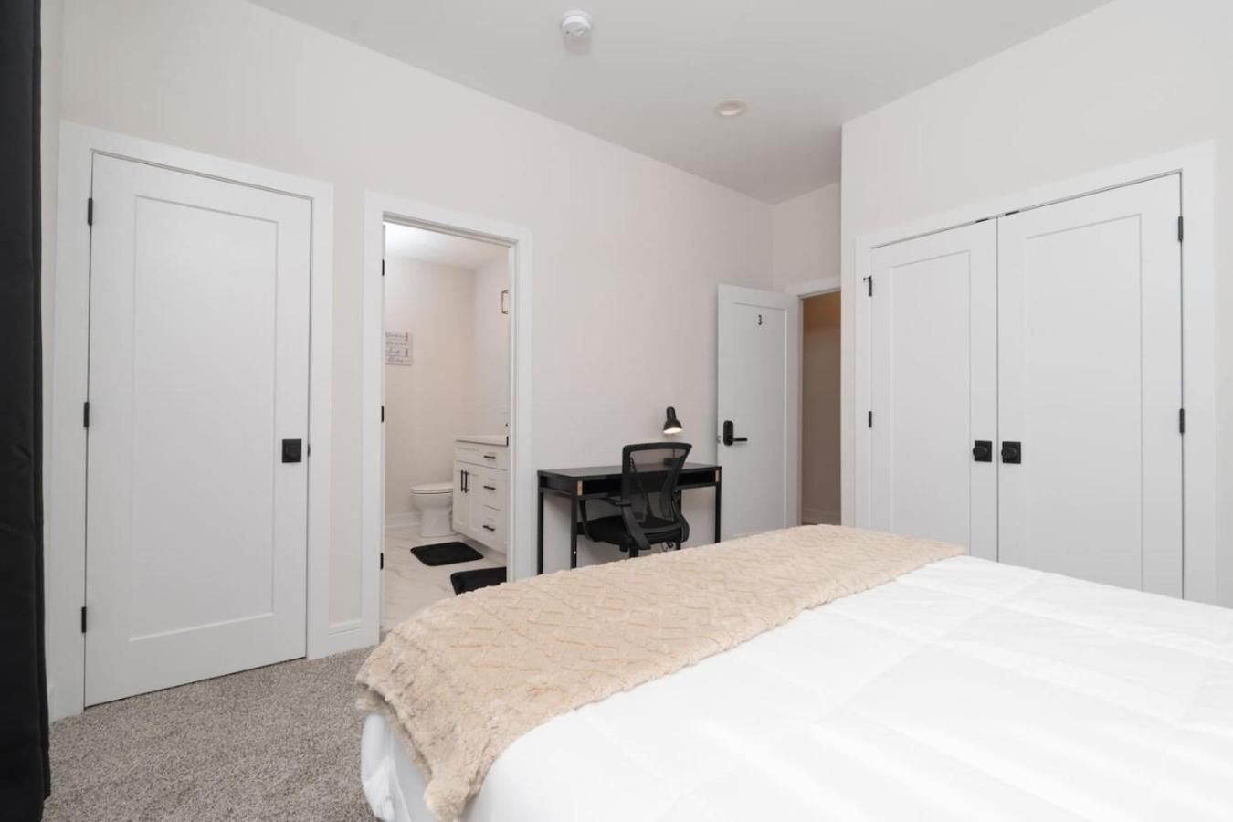 Affordable Private - Shared Apartment