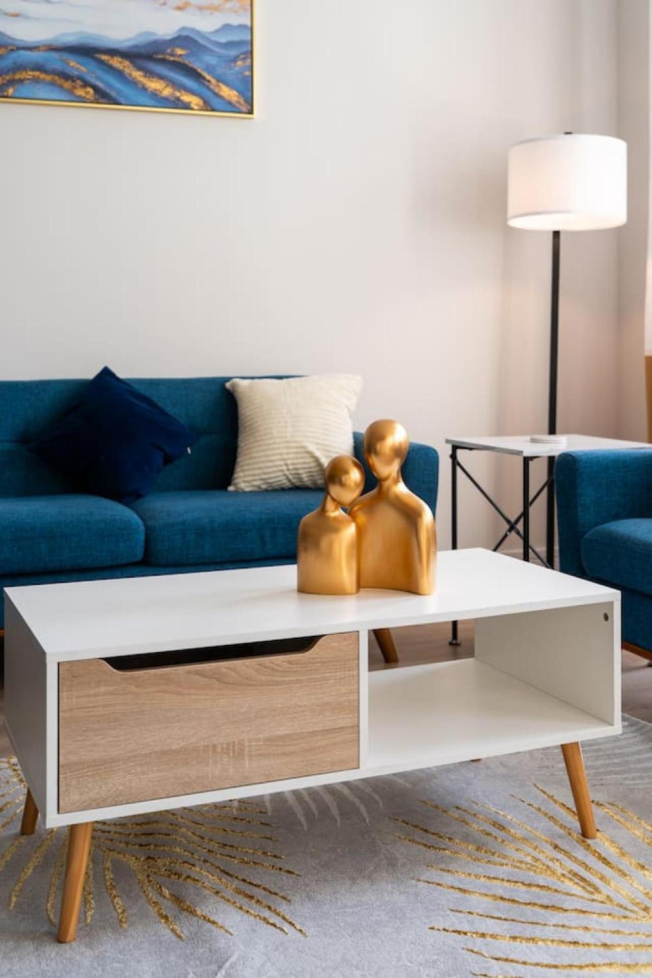 Affordable Private - Shared Apartment Chicago