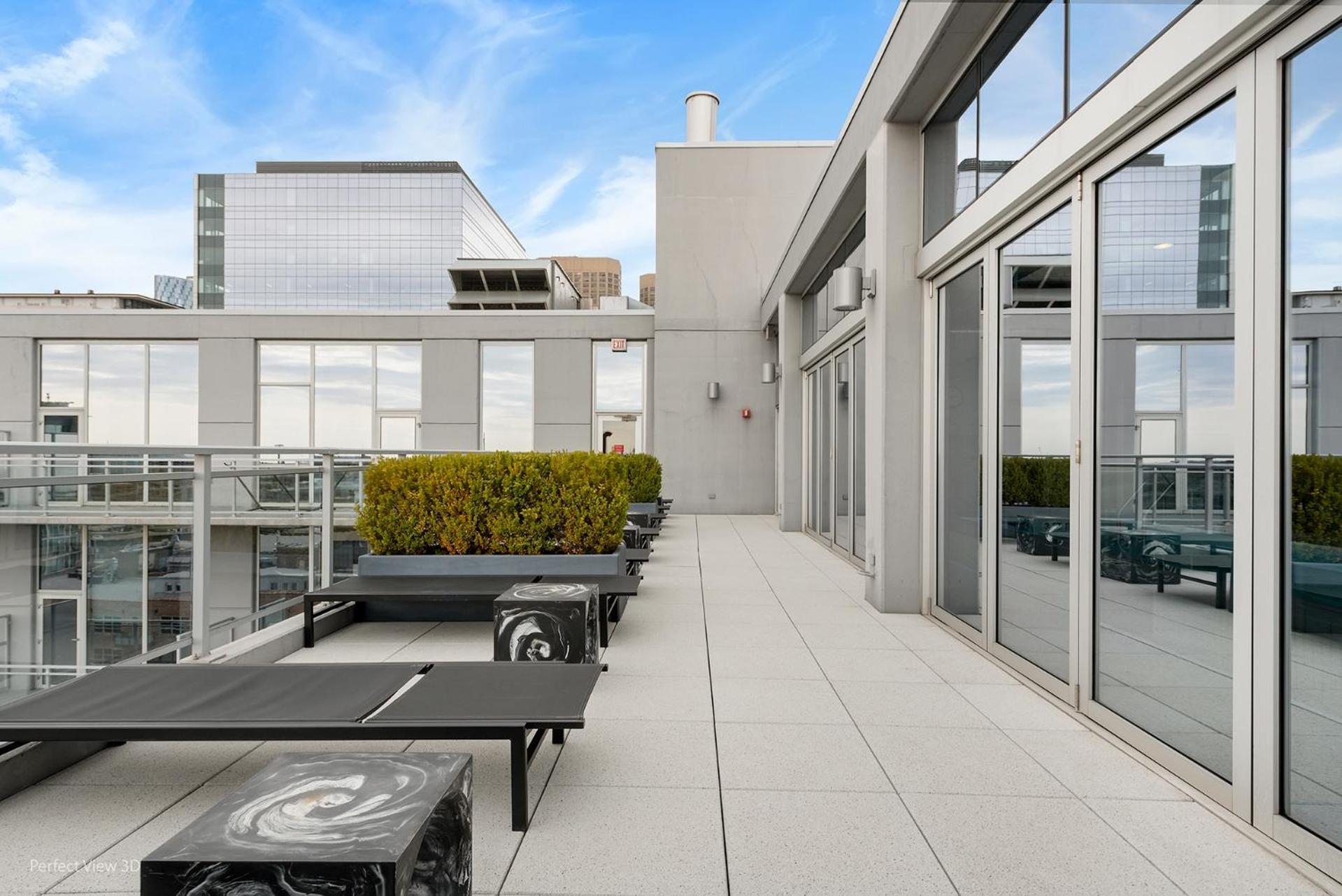 Apartment Jeffjack Heated Pool Penthouse In Chicago's West Loop Chicago