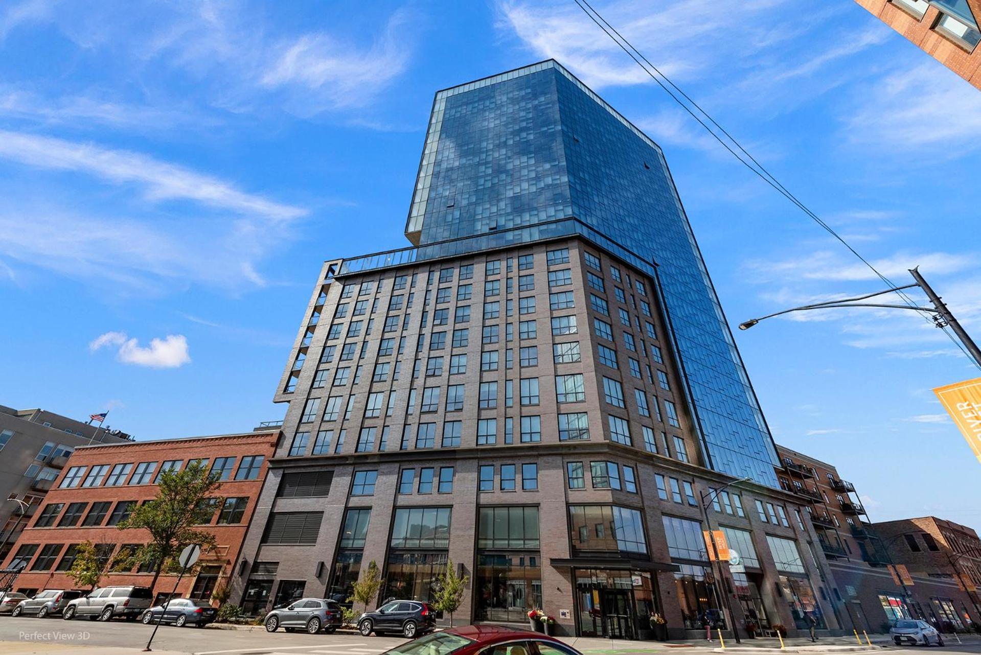 Avenir West Loop Penthouses With Iconic Views * Chicago