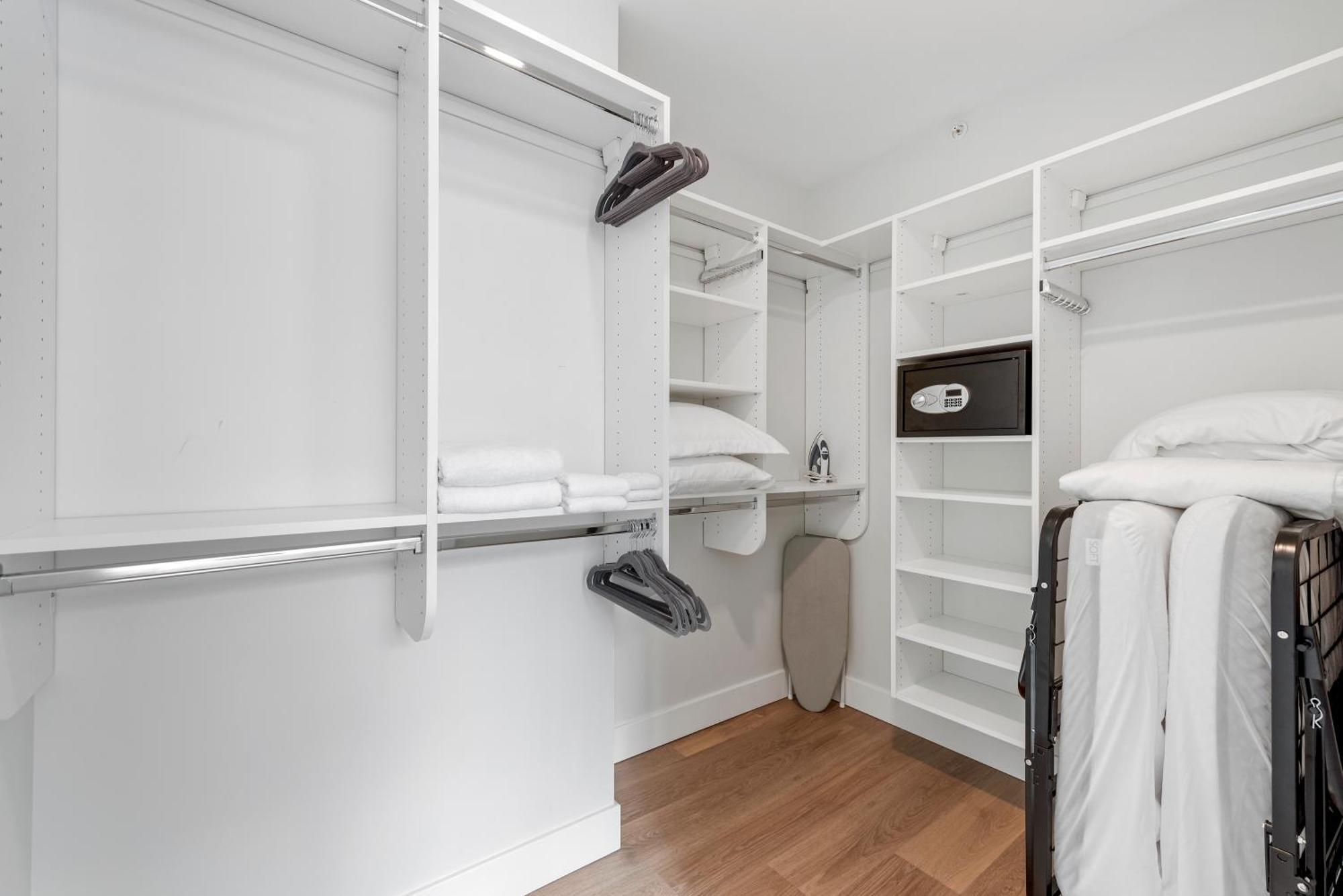 Apartment Avenir West Loop Penthouses With Iconic Views *