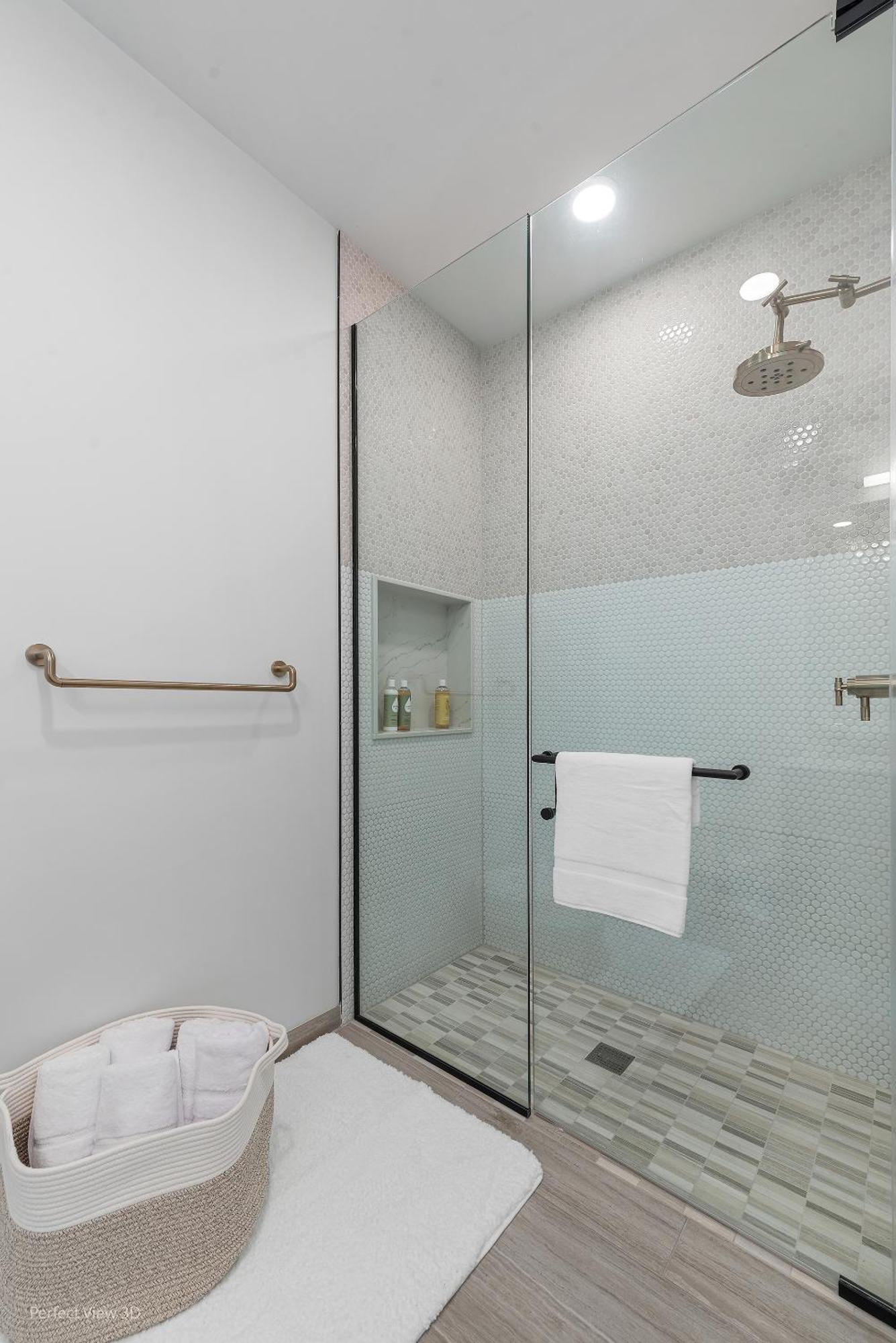 Avenir West Loop Penthouses With Iconic Views *
