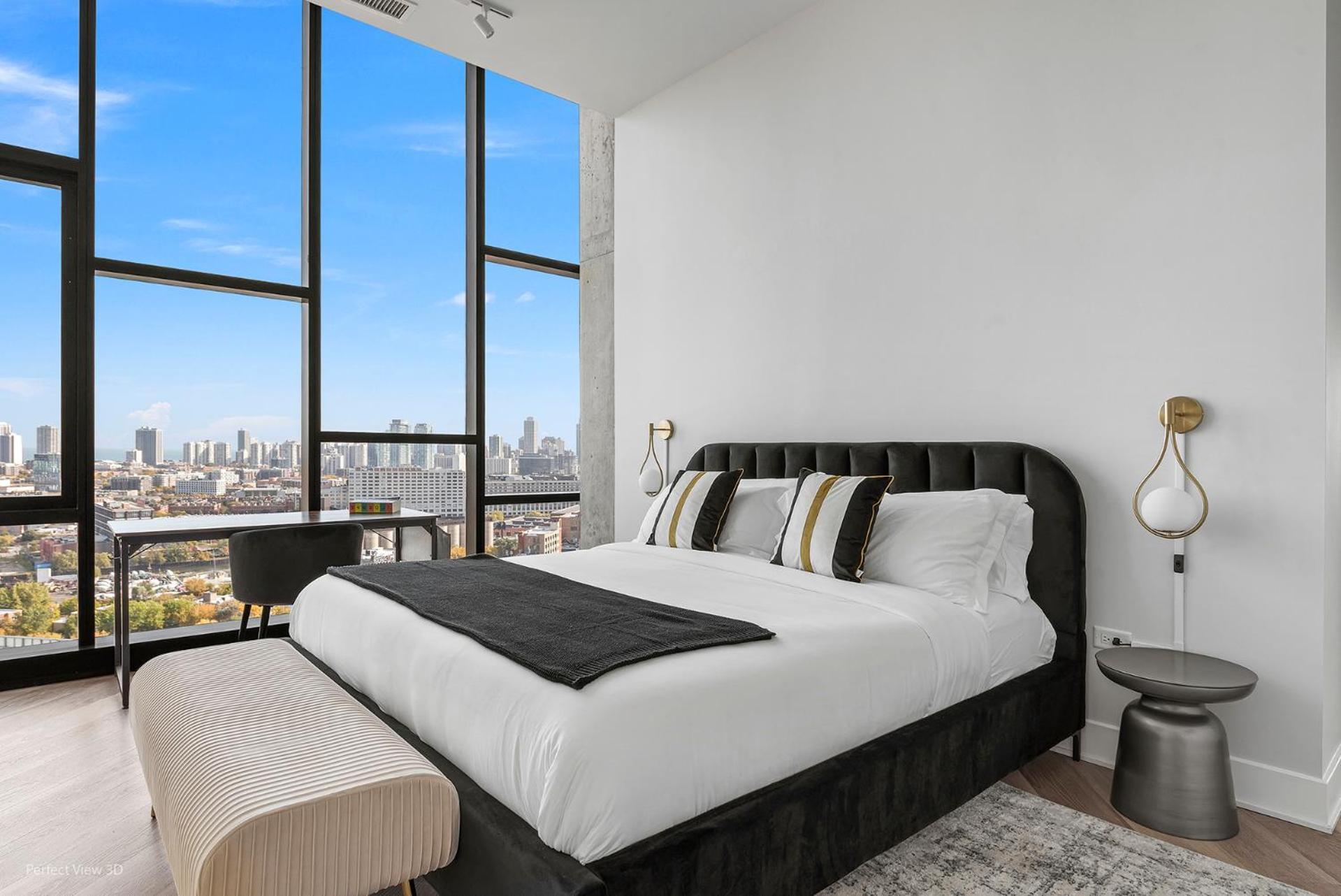 Avenir West Loop Penthouses With Iconic Views