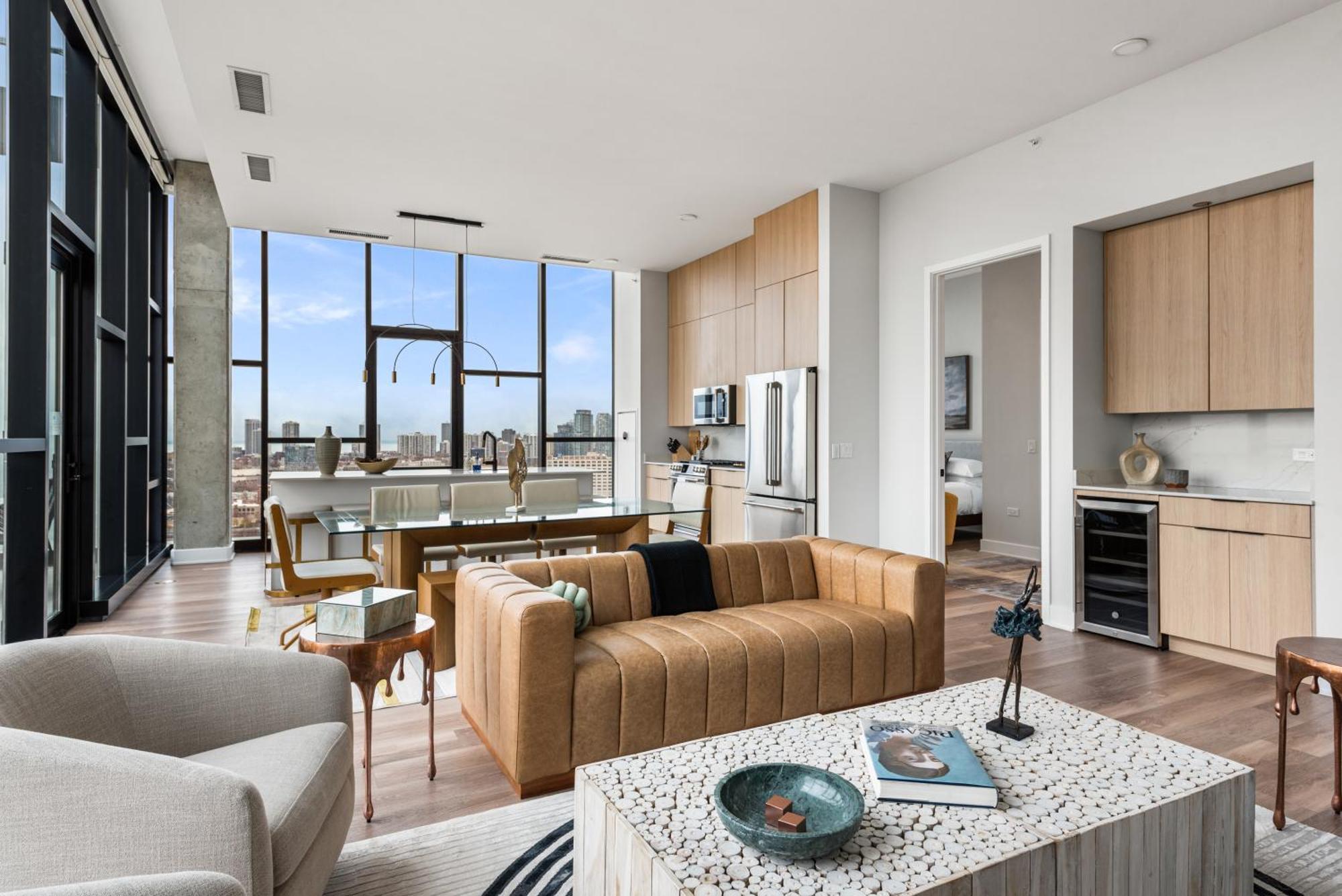 Apartment Avenir West Loop Penthouses With Iconic Views