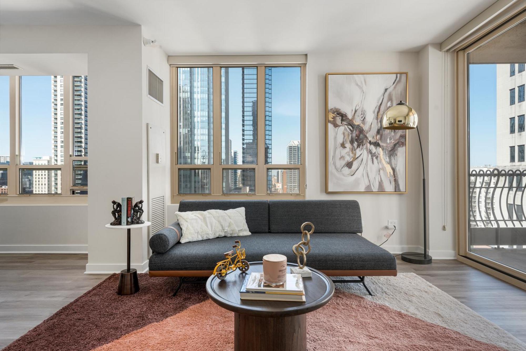 Apartment The Bernardin Gold Coast Luxury Near Magnificent Mile Chicago
