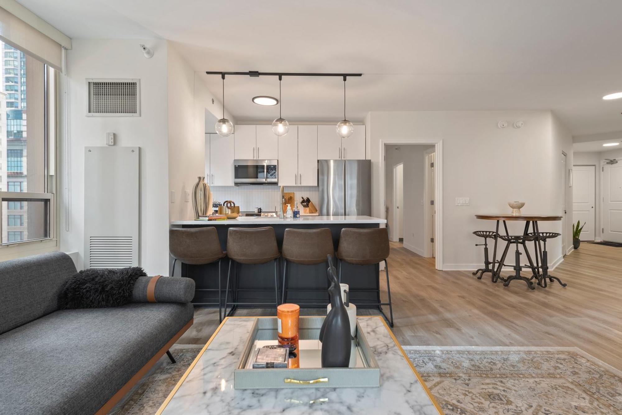 Apartment The Bernardin Gold Coast Luxury Near Magnificent Mile Chicago