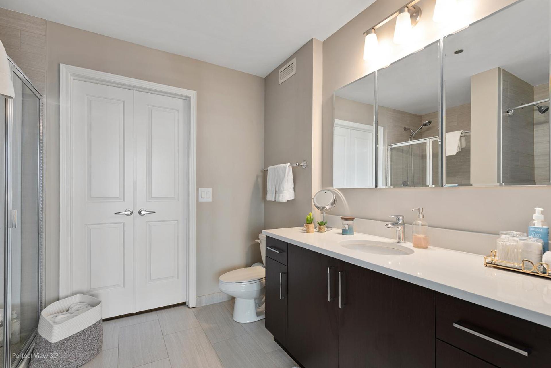 Apartment The Bernardin Gold Coast Luxury Near Magnificent Mile