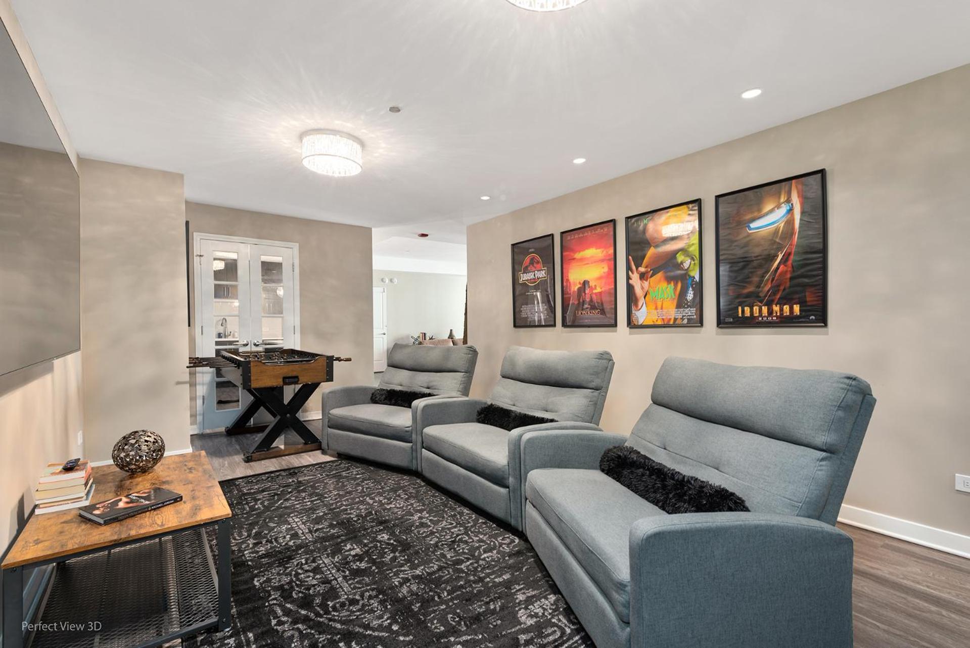 The Bernardin Gold Coast Luxury Near Magnificent Mile Apartment *