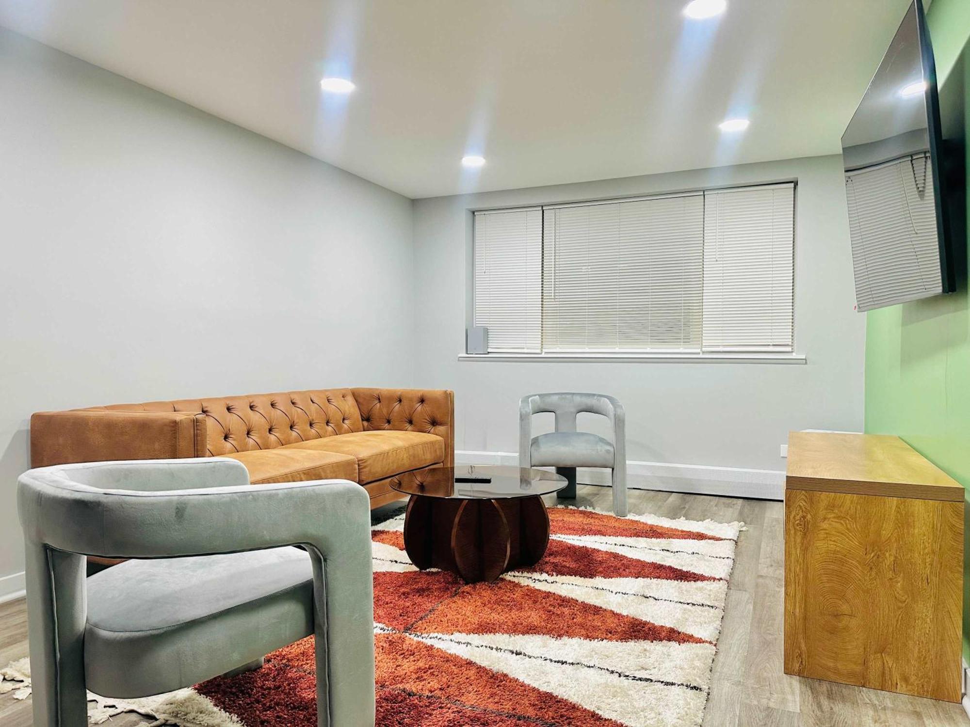 Designer 1 Bed 1 Free Parking