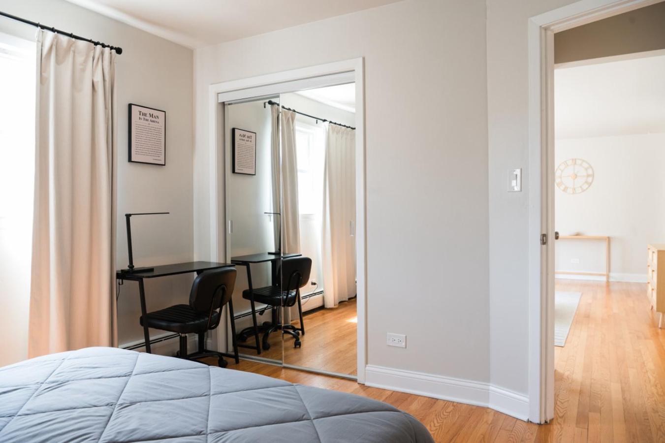 2br Near Ohare And Transit Newly Furnished Modern *
