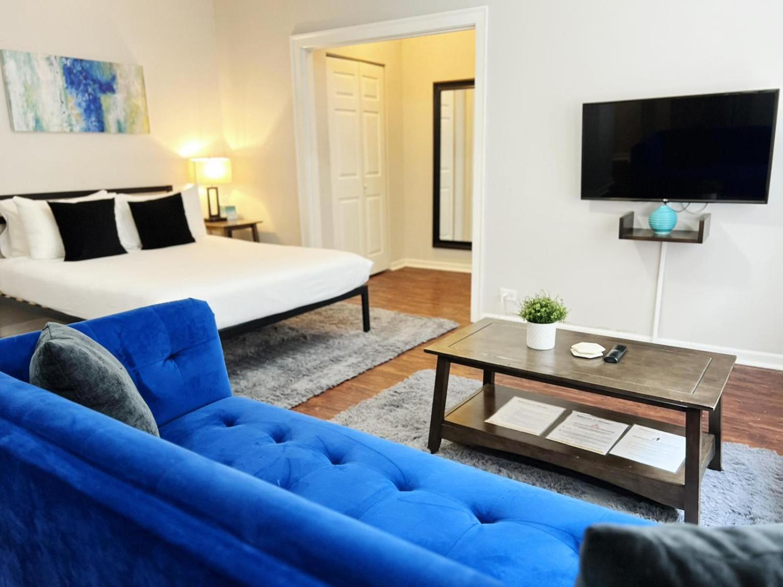 Apartment Sunlit With Charm - Lunt Rep *