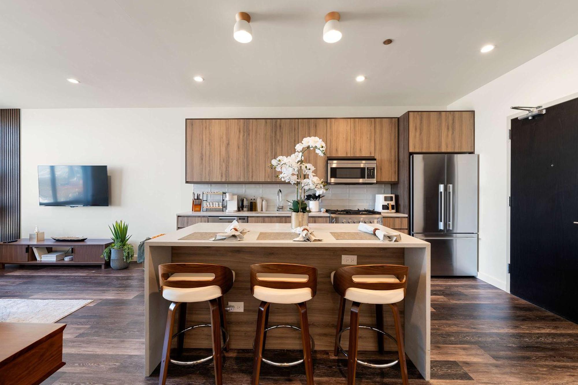 Apartment Luxury 2bd-2ba View-gym-rooftop *