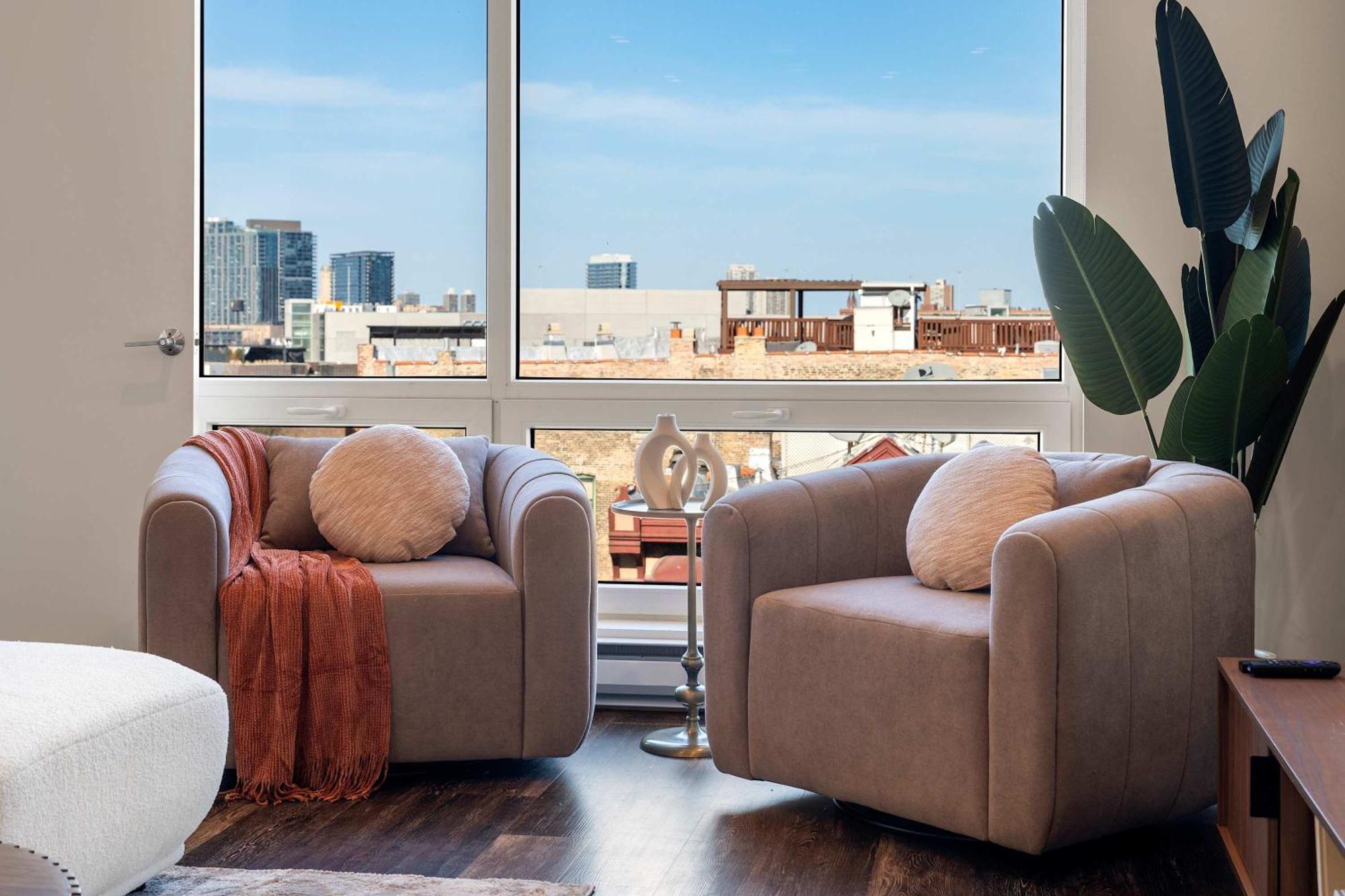 Luxury 2bd-2ba View-gym-rooftop * Chicago