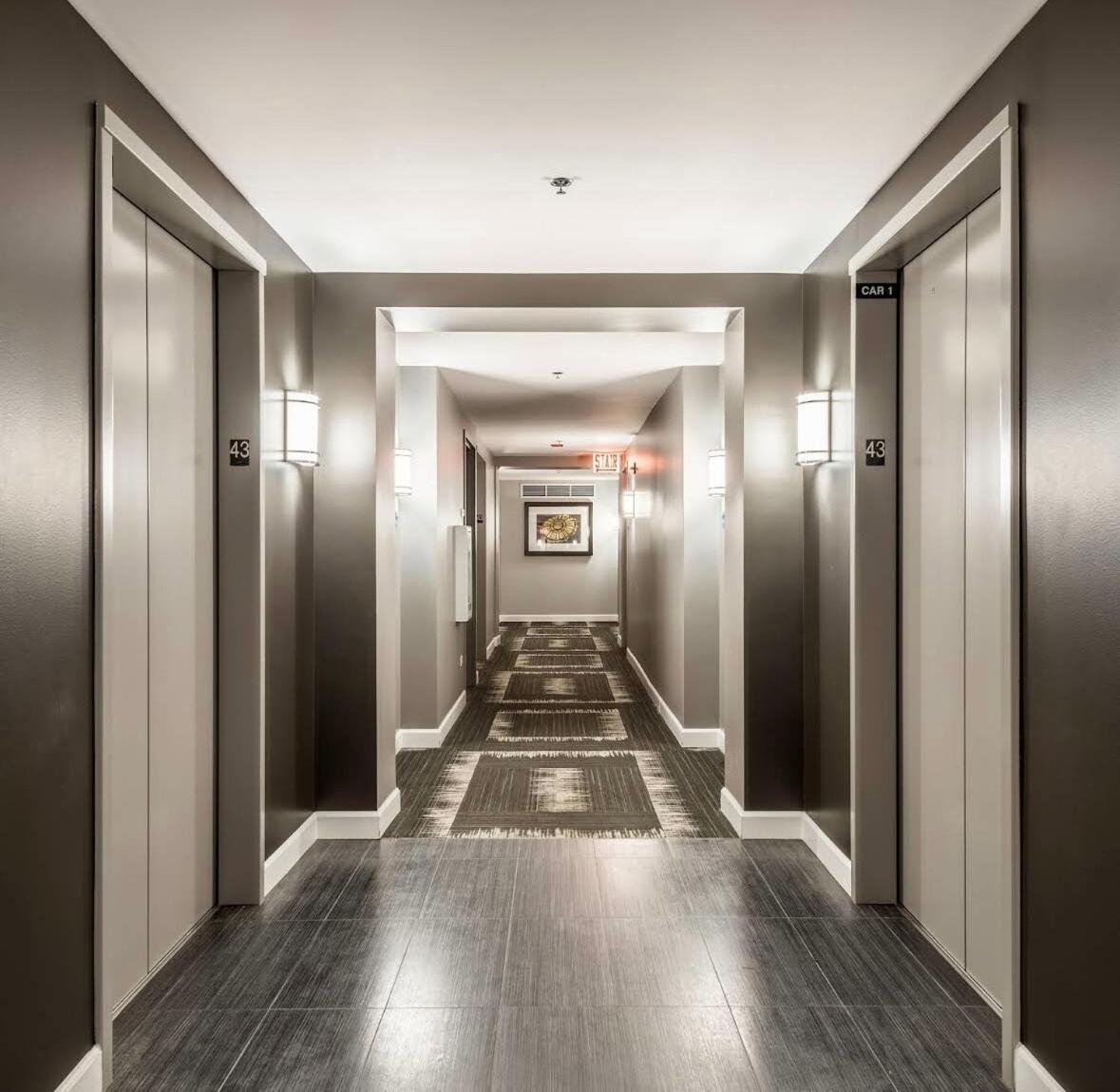 Apartment Live Like A King In