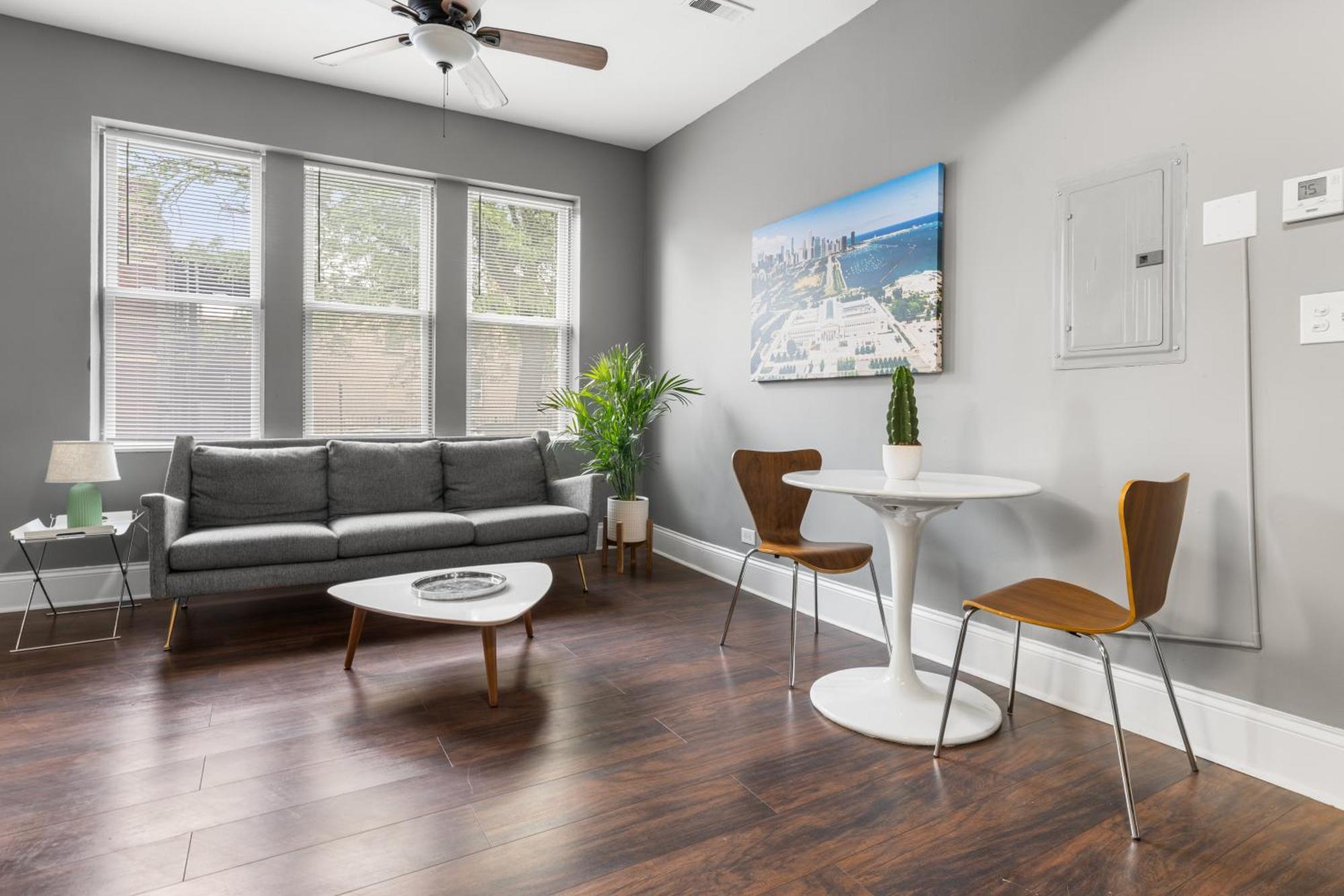 Private In Stylish Humboldt Park Retreat Aparthotel Chicago