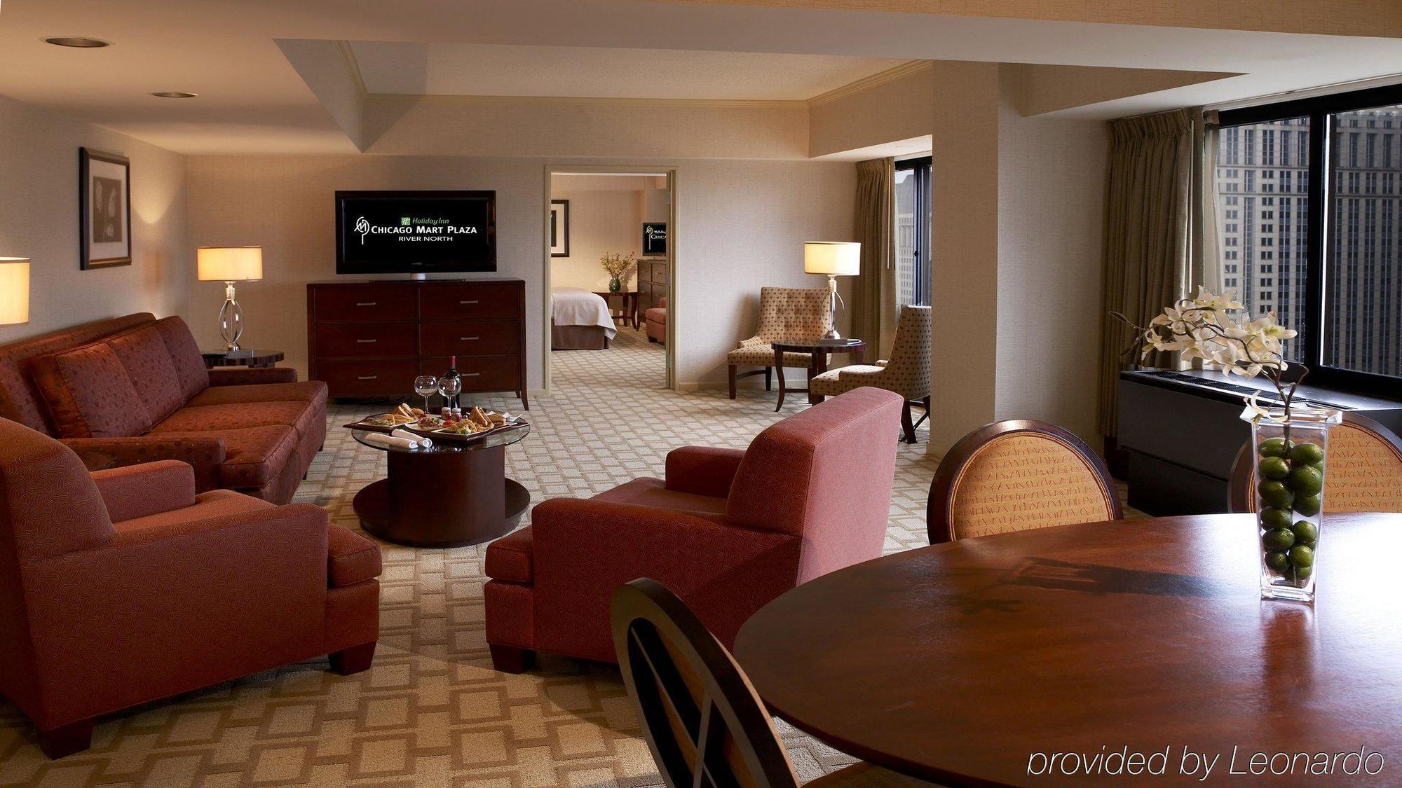 Hotel Holiday Mart Plaza River North, An Ihg 4*