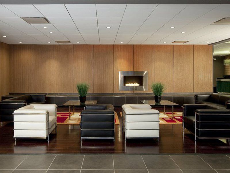 Hampton Downtown/magnificent Mile Hotel 3*
