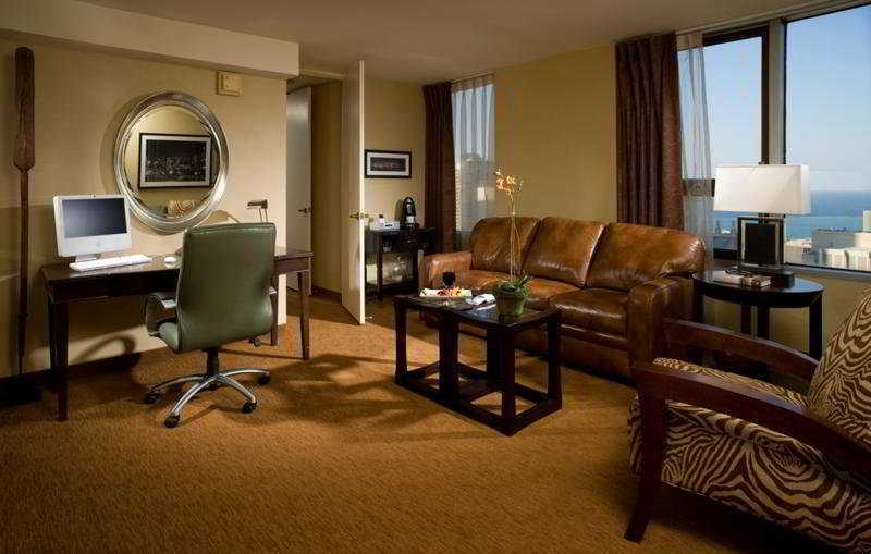 Hampton Downtown/magnificent Mile