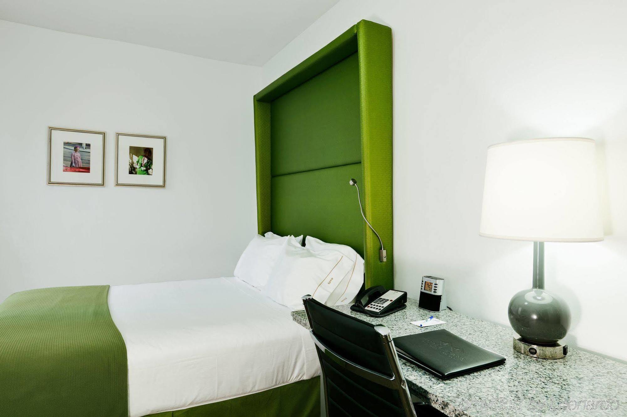 Holiday Express - Magnificent Mile By Ihg 3* Chicago