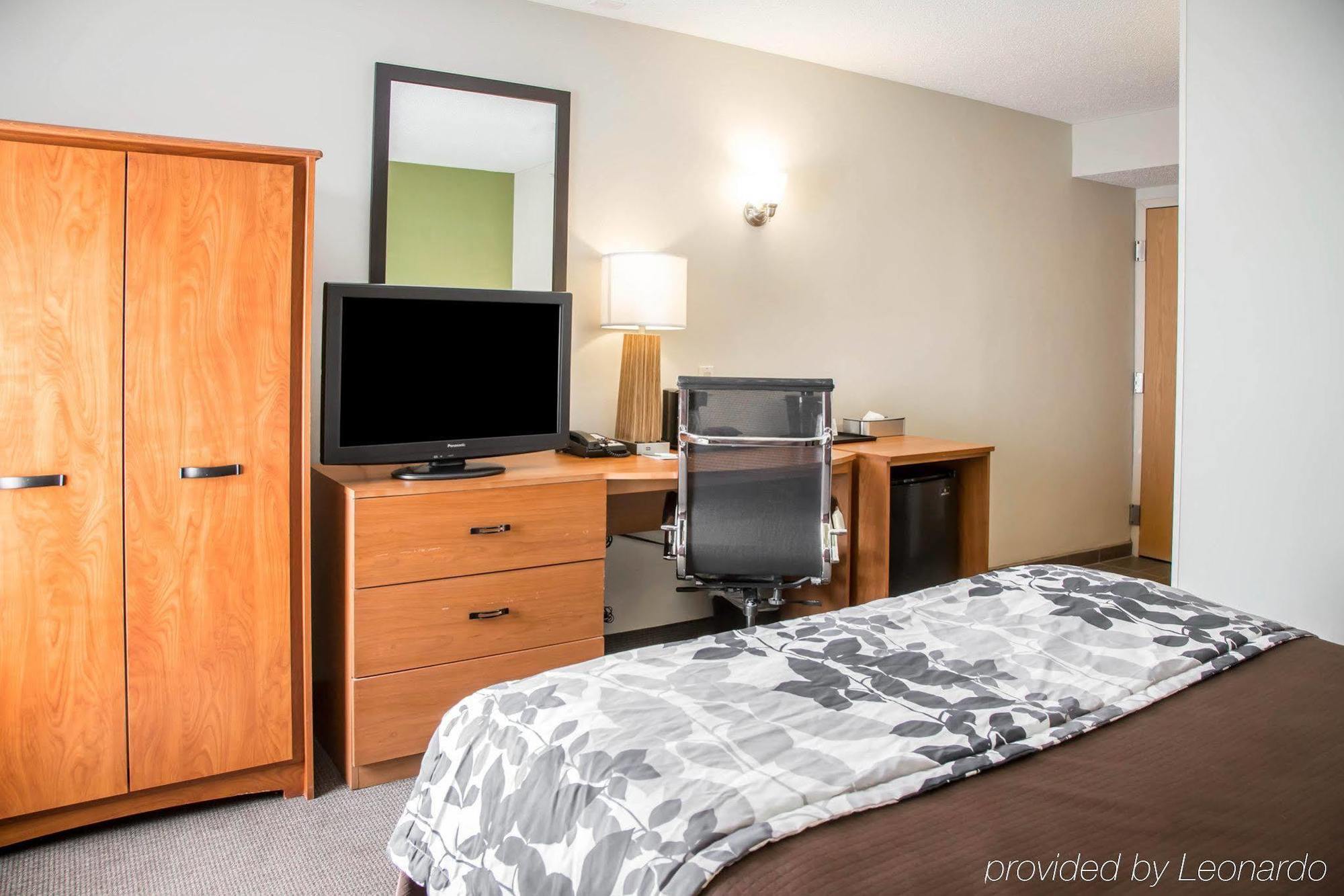 Sleep Midway Airport Inn 2*