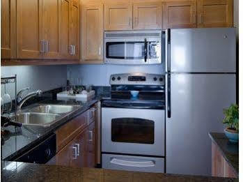 Hotel Corporate Suites Network At Columbus Plaza 2*