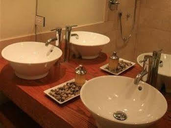 Hotel Roscoe Village Chicago
