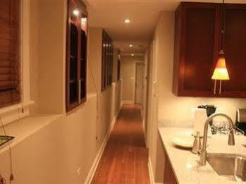 Hotel Roscoe Village Chicago