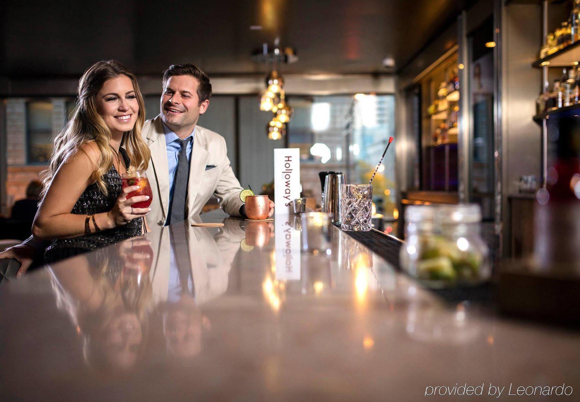 Hotel Springhill Downtown/river North 3*