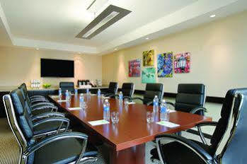 Hyatt Place Chicago-south/university Medical Center 3*
