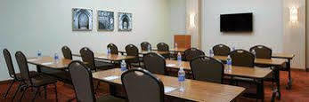 Hyatt Place Chicago-south/university Medical Center 3*