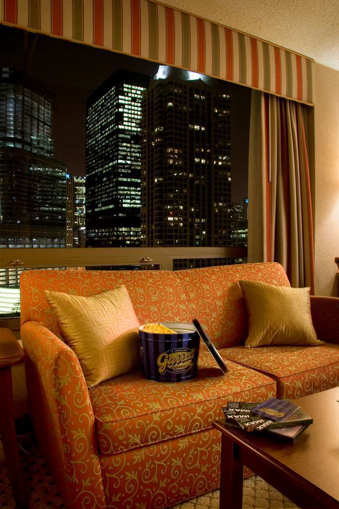 Hotel Homewood By Hilton Downtown Chicago