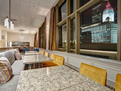 Hotel Homewood By Hilton Downtown Chicago