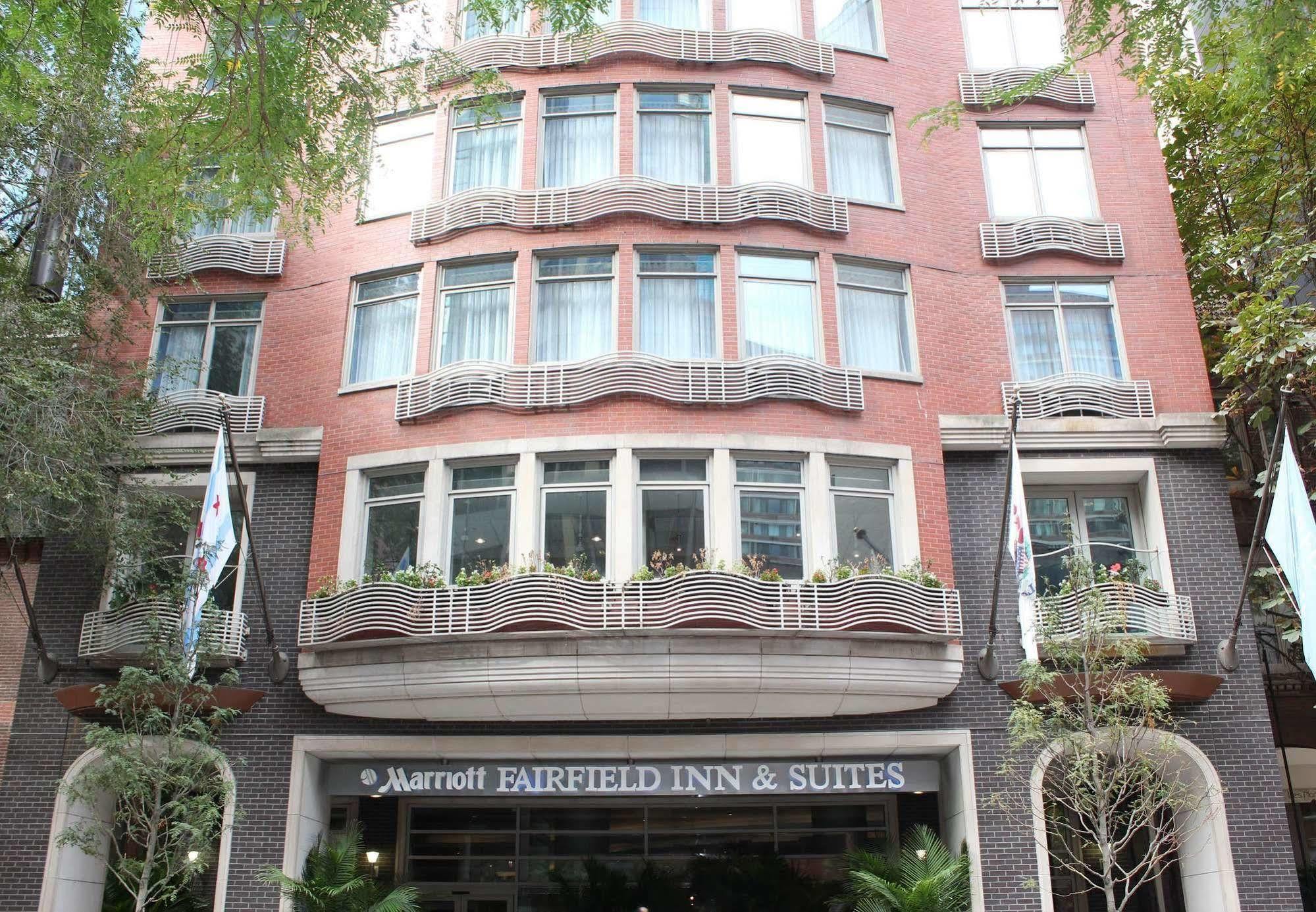 Hotel Fairfield And Downtown/ Magnificent Mile Chicago