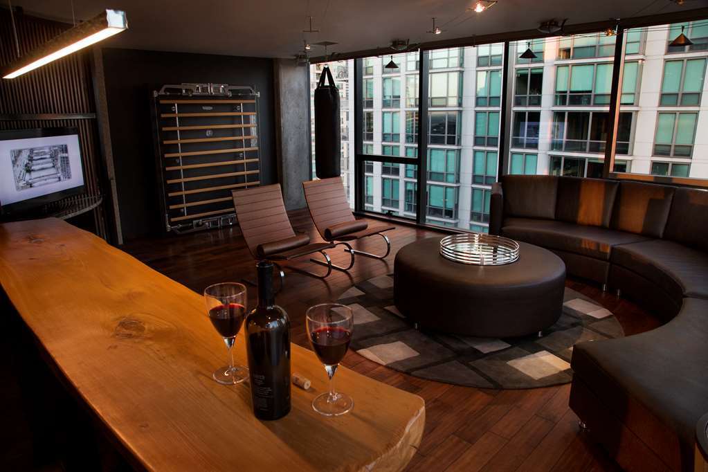 Eurostars Magnificent Mile 4*
