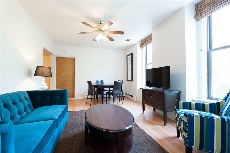 Airy 2br In Lincoln Park By Sonder