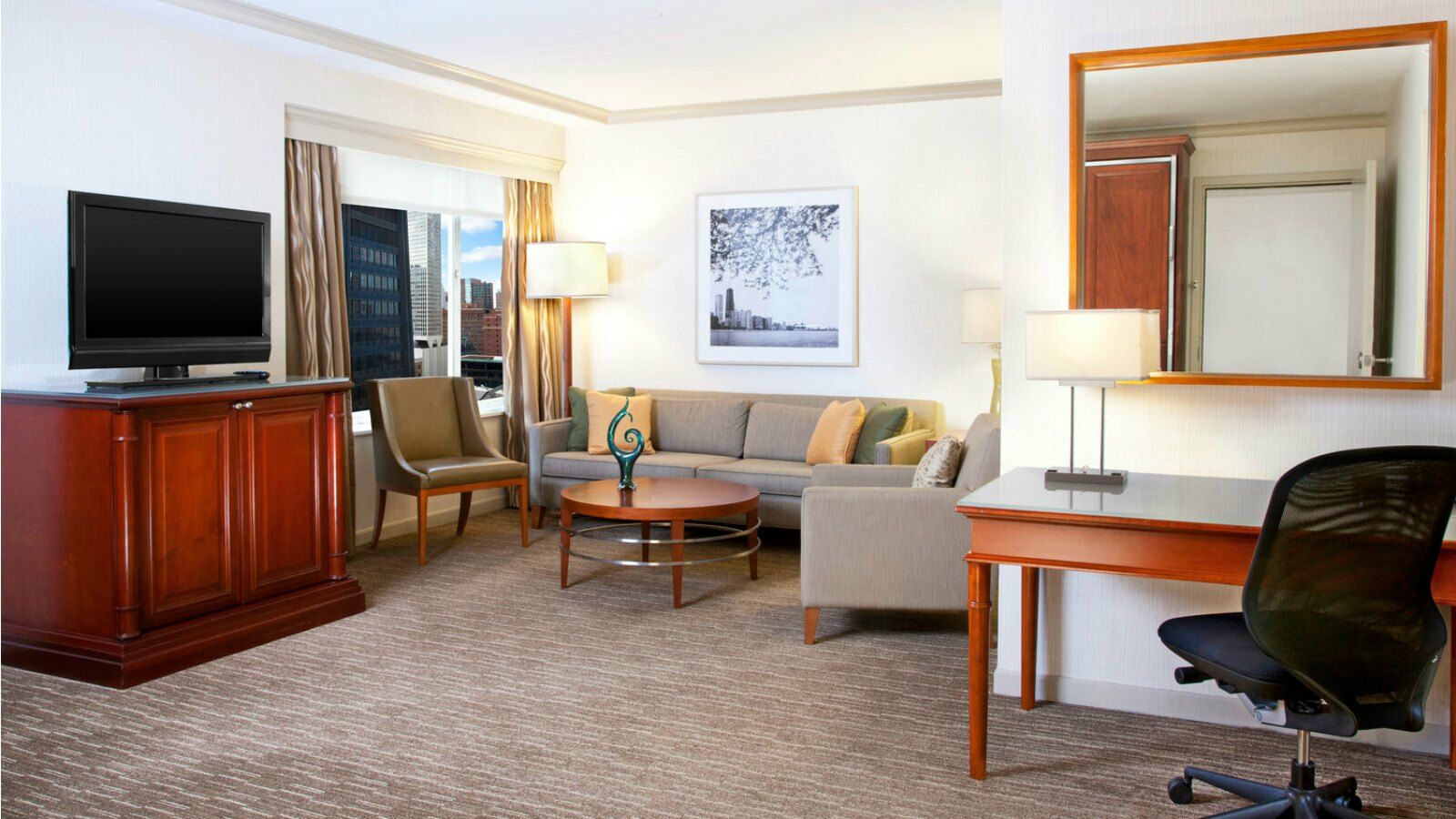 Hotel The Westin Michigan Avenue 4*