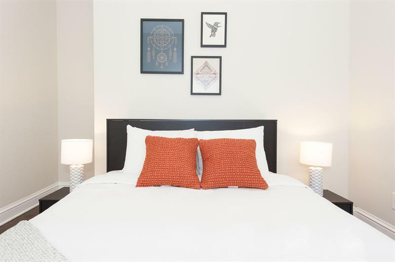 Open Concept 2br In Wicker Park By Sonder *