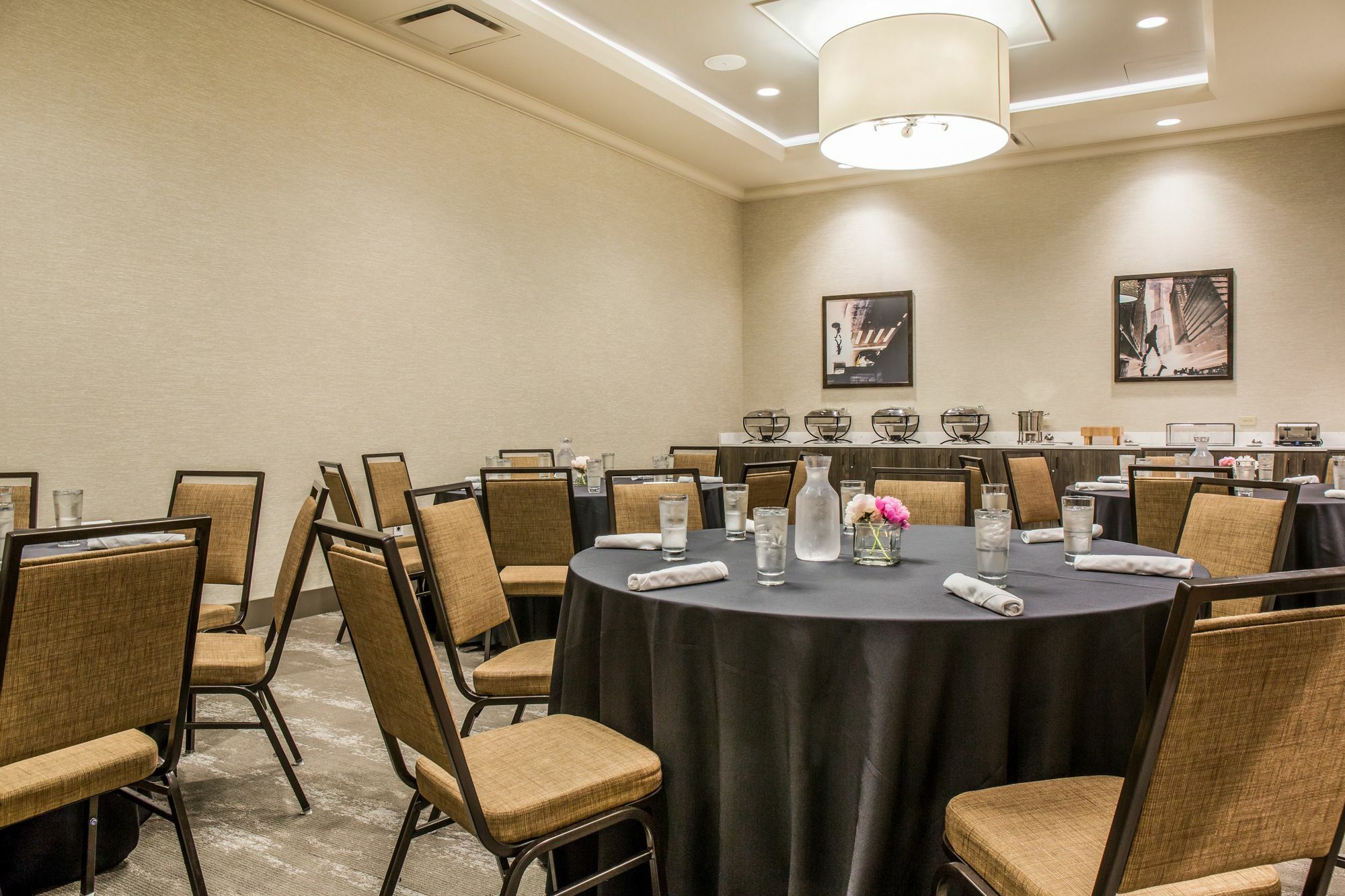 Hotel Cambria Loop - Theatre District 4*