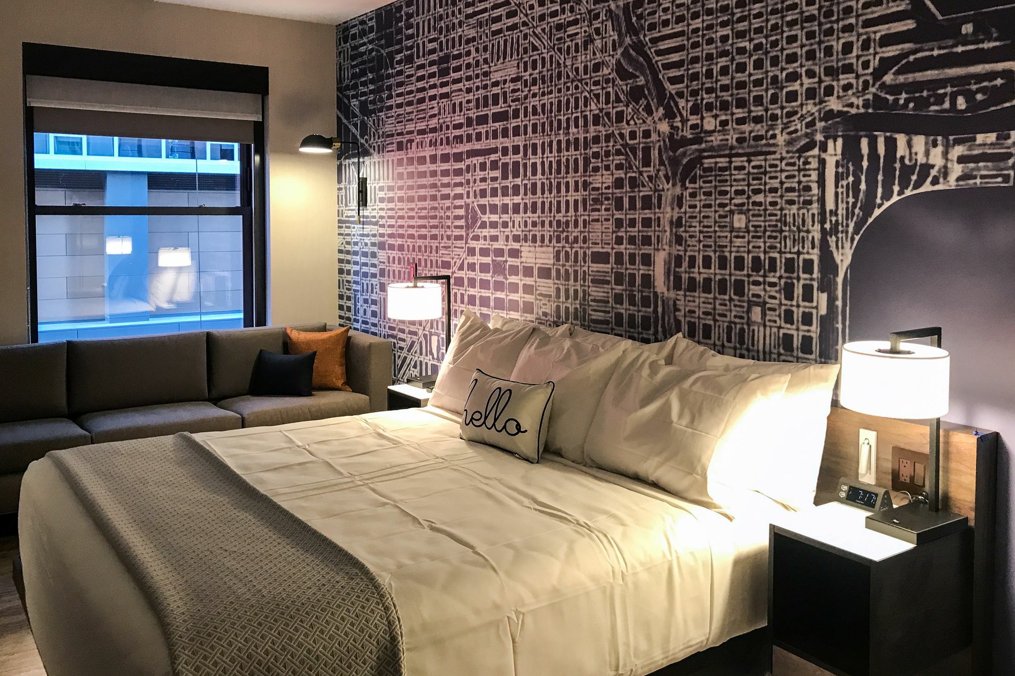 Cambria Loop - Theatre District Hotel 4*