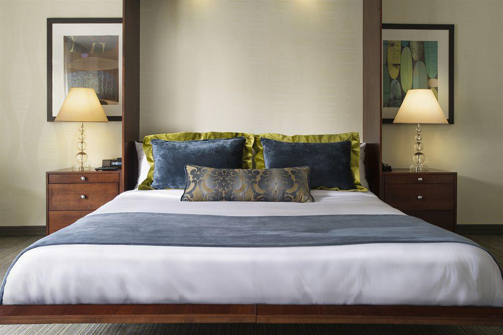 Of 3* Chicago