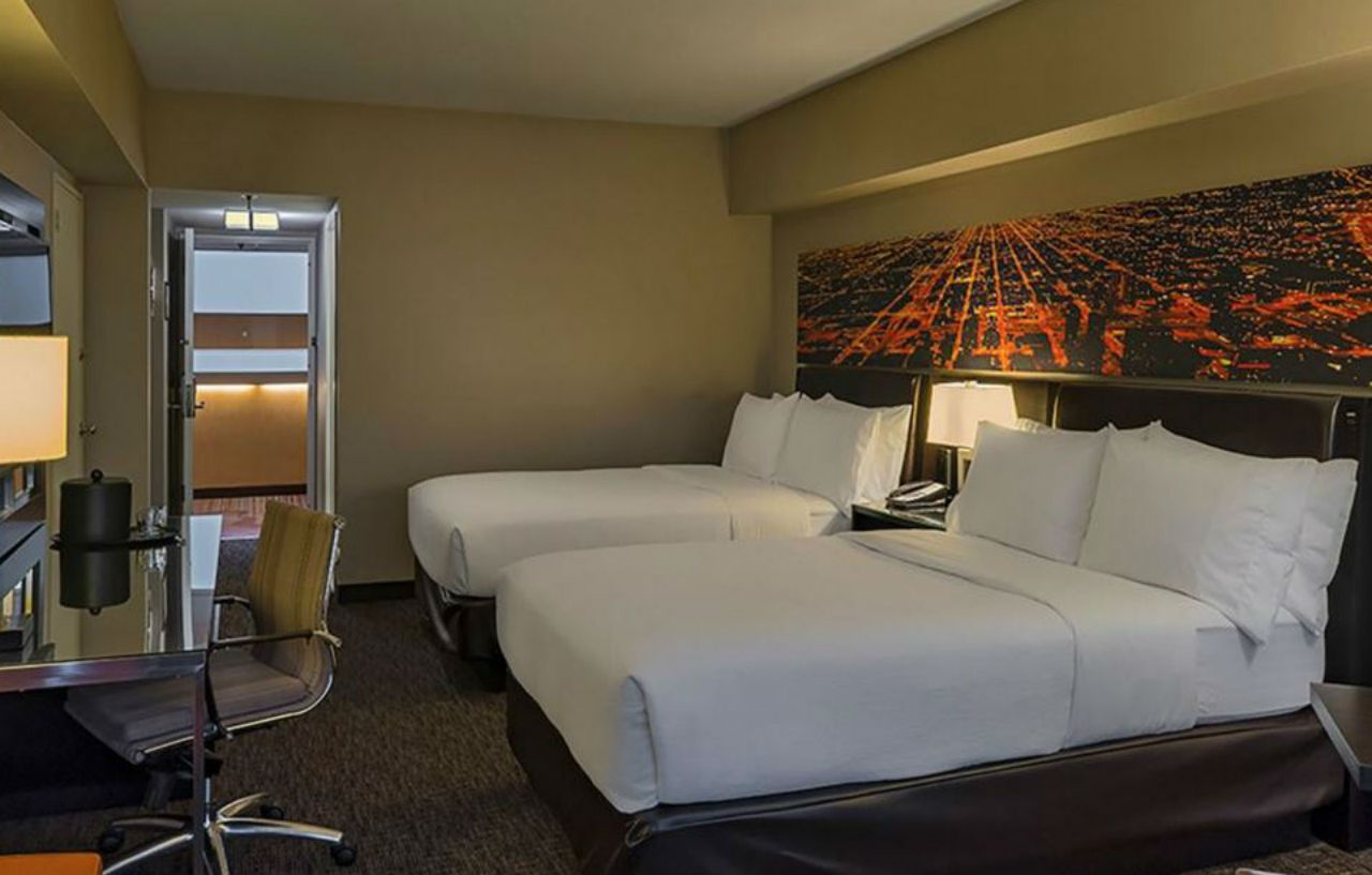 Mart Plaza River North, An Ihg Hotel 4*
