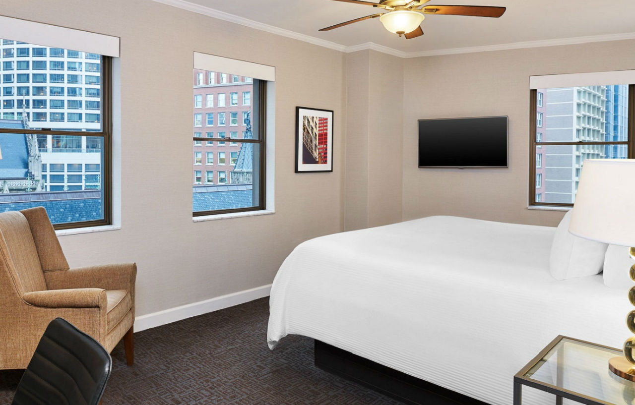 Selina Hotel