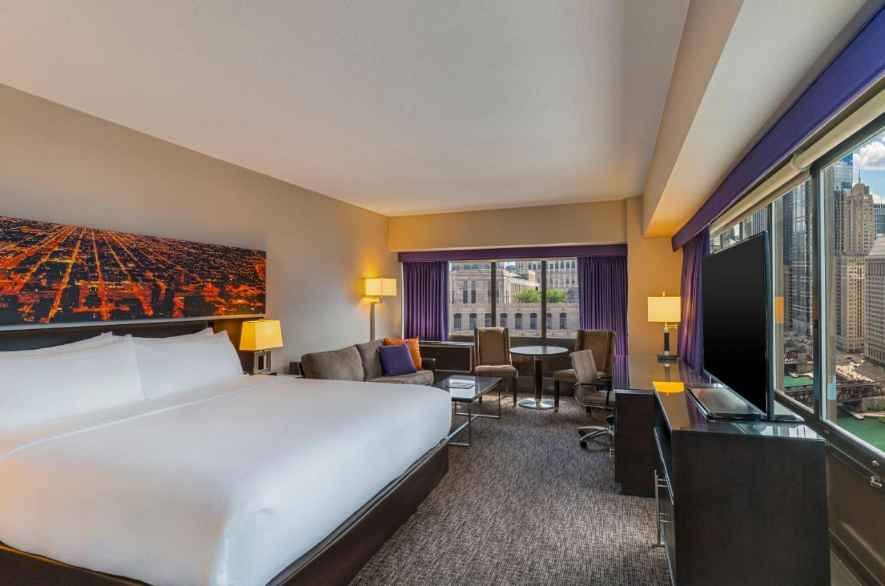 Holiday Mart Plaza River North, An Ihg Chicago